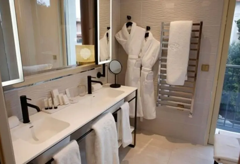 オーシャンビュージュニアスイート, Splendid Hôtel & Spa