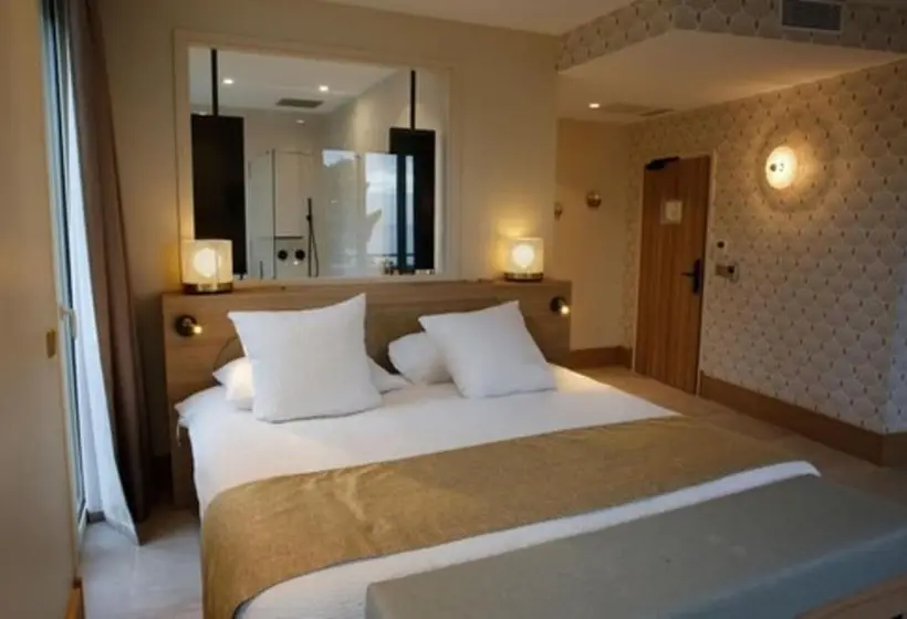 オーシャンビュージュニアスイート, Splendid Hôtel & Spa