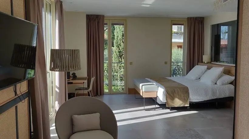 オーシャンビュージュニアスイート, Splendid Hôtel & Spa