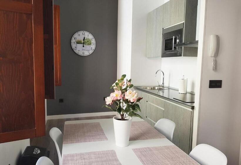Студия Стандарт, Apartamentos Granada Deluxe 3000