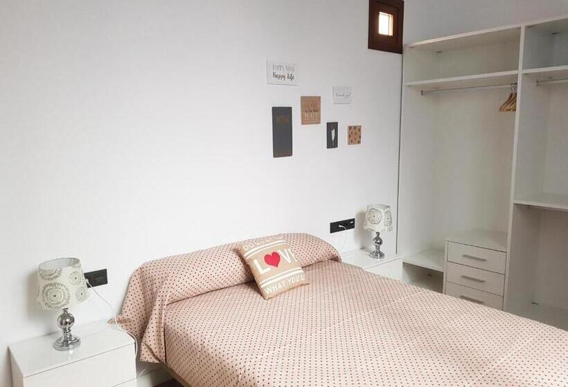 Апартаменты 2 Спальни, Apartamentos Granada Deluxe 3000