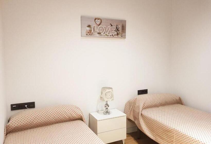 Апартаменты 2 Спальни, Apartamentos Granada Deluxe 3000