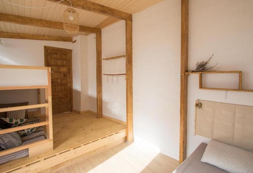 Номер Стандарт Вид на Горы, Casa Calma Yoga Guesthouse