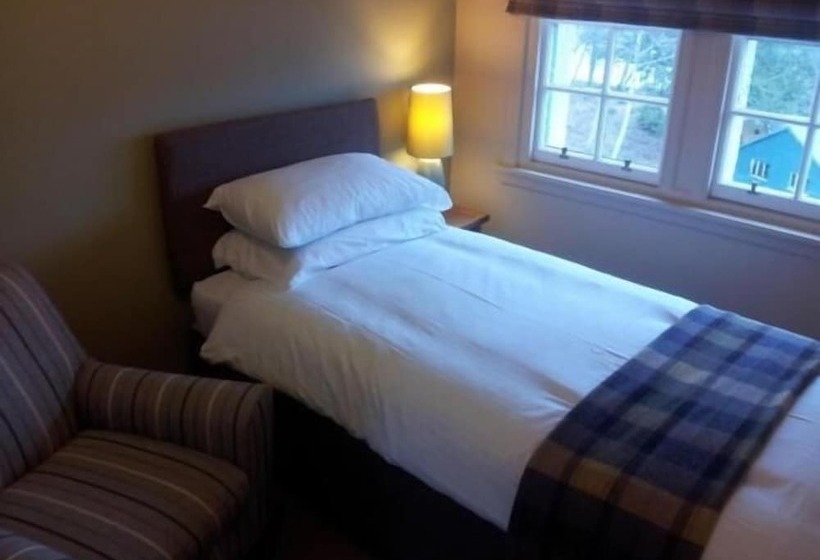 غرفة قياسية فردية ذات إطلالة, Loch Maree