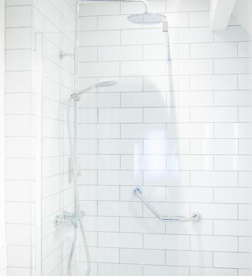 اتاق خانوادگی, The Pine Marten By Innkeeper S Collection