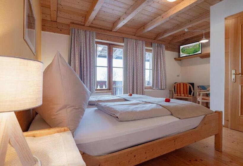 Номер Стандарт с Балконом, Schullerhof