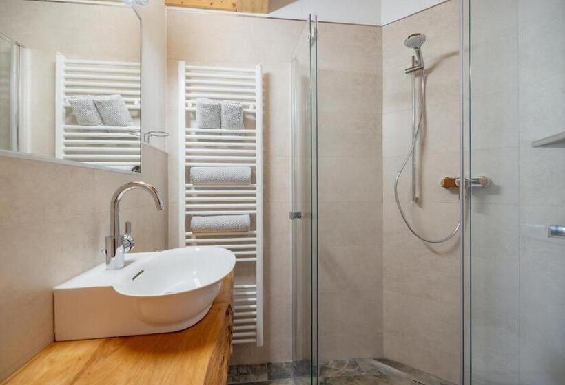 Номер Стандарт с Балконом, Schullerhof