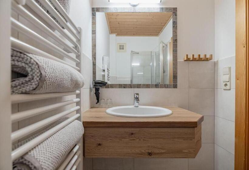 Семейные Апартаменты, Schullerhof