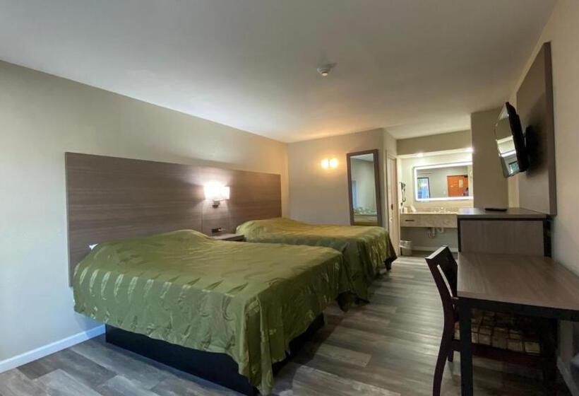 스탠다드 룸, Brentwood Inn & Suites