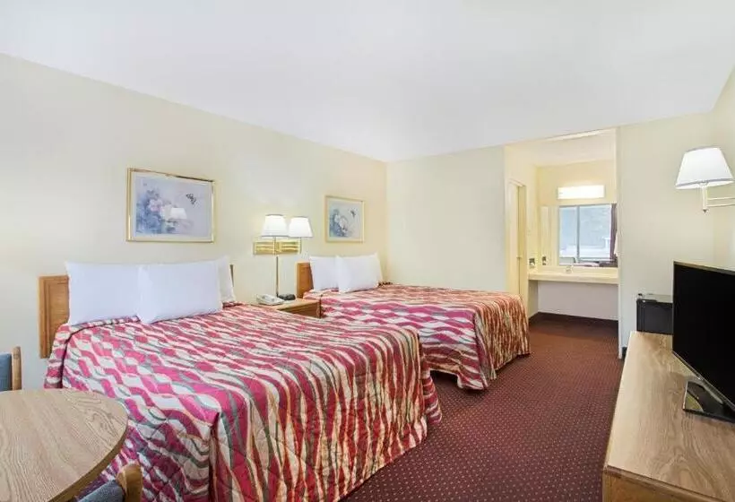 スタンダードルーム, Days Inn By Wyndham Bristol Parkway