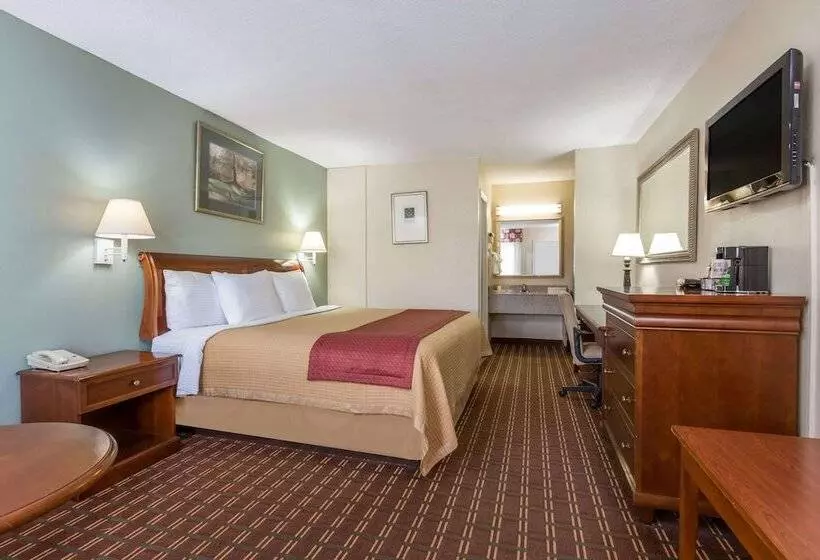 デラックススイート, Days Inn By Wyndham Orangeburg