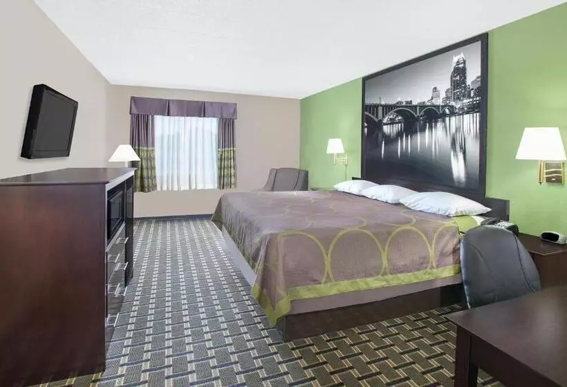 キングサイズベッドのスタンダードルーム, Super 8 By Wyndham Grand Prairie North