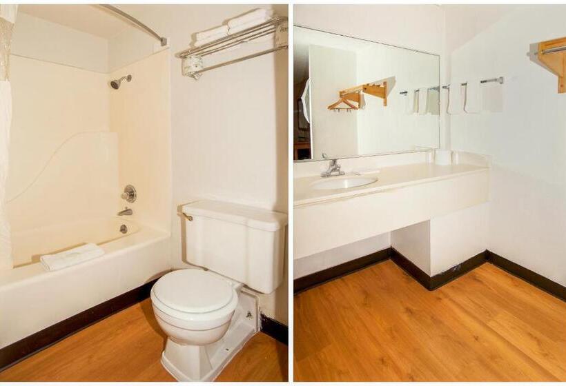 غرفة قياسية سرير كينج, Motel 6 Centralia, WA - East