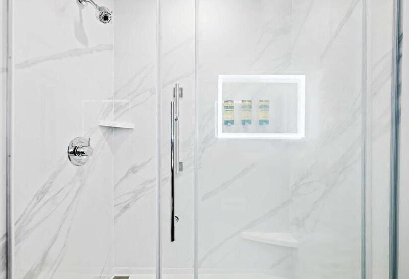 חדר סטנדרט עם מיטת קינג, Best Western Niantic   New London, Mystic Area