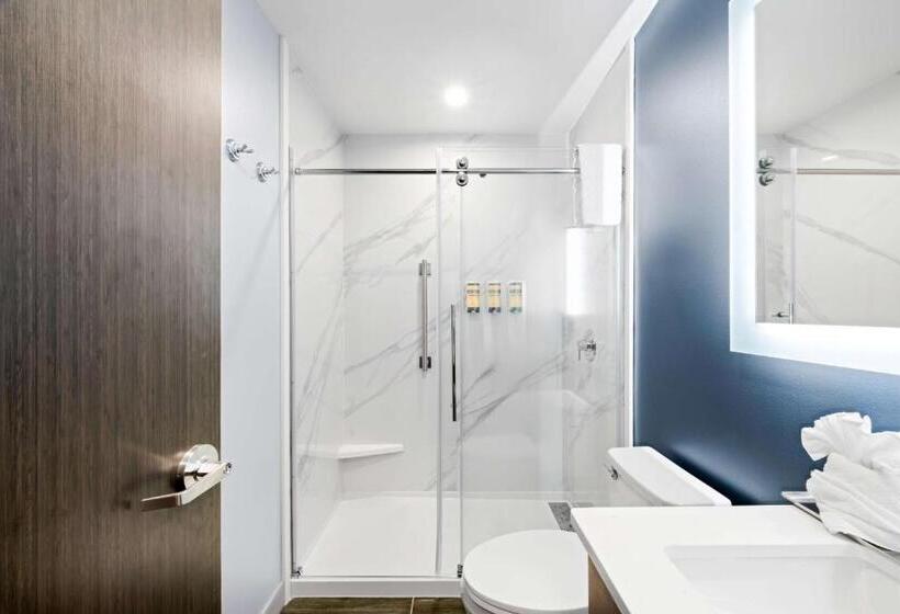 חדר סטנדרט עם מיטת קינג, Best Western Niantic   New London, Mystic Area