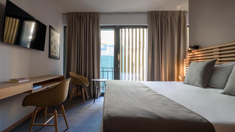 סוויטת סופריור, Fos Downtown Suites