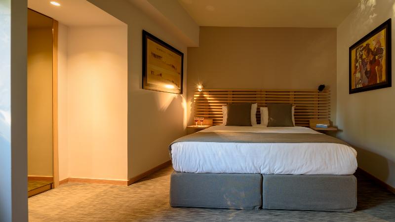 Deluxe Szoba, Fos Downtown Suites