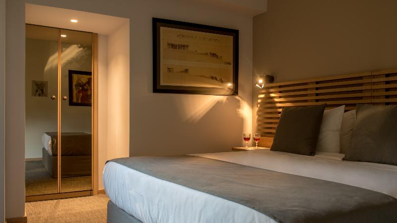 Deluxe Szoba, Fos Downtown Suites