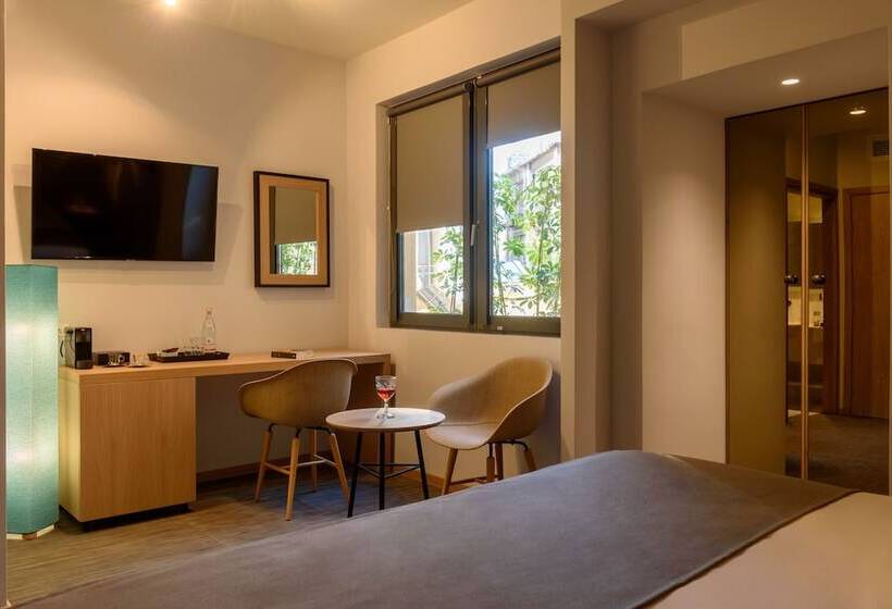 חדר דלוקס, Fos Downtown Suites