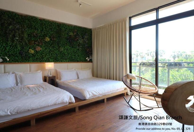 اتاق استاندارد چهارنفره با چشمانداز باغ, 頌謙文旅 梅花鹿同住