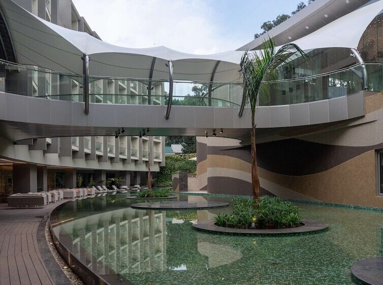 수피리어 룸, Radisson Blu Hotel & Residence Nairobi Arboretum