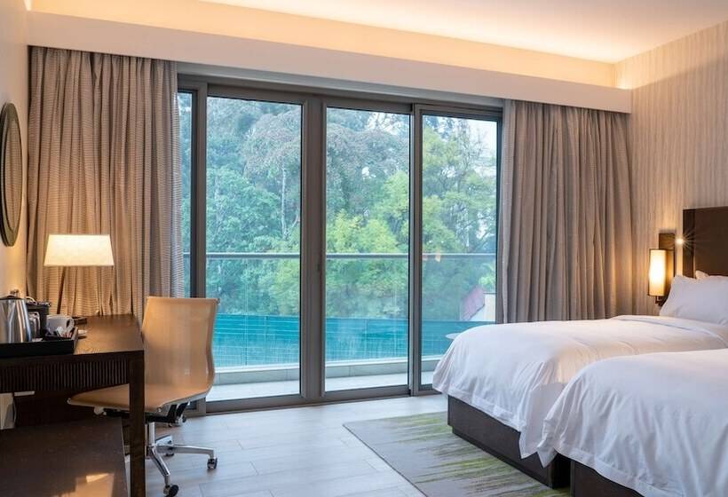 수피리어 룸, Radisson Blu Hotel & Residence Nairobi Arboretum