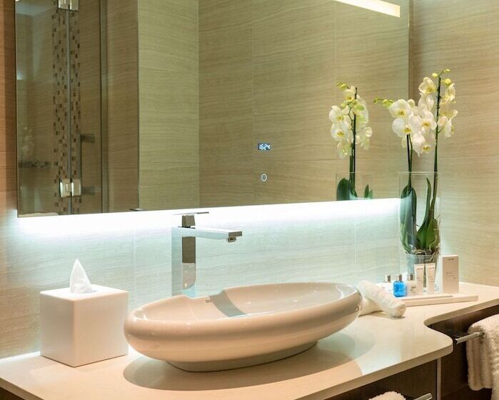 주니어 스위트 공원 전망, Radisson Blu Hotel & Residence Nairobi Arboretum