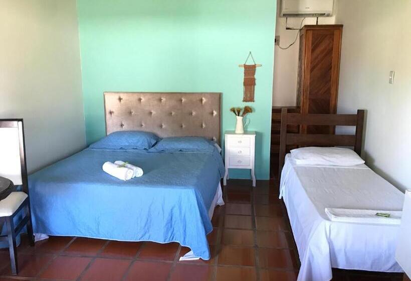 스탠다드 트리플 룸, Aláfia Comandatuba