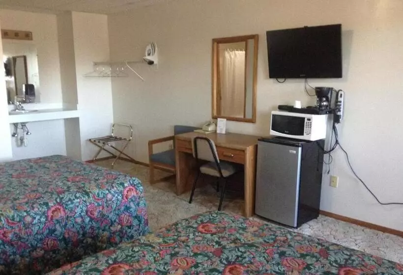 ２ダブルベッドのスタンダードルーム, Downtown Motel