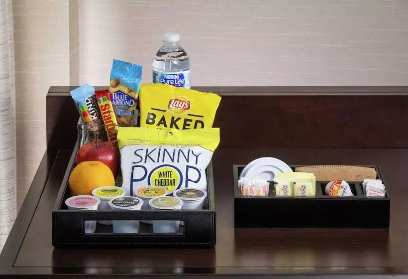 اتاق استاندارد با 2 تخت دوبل, Doubletree By Hilton Atlanta Airport