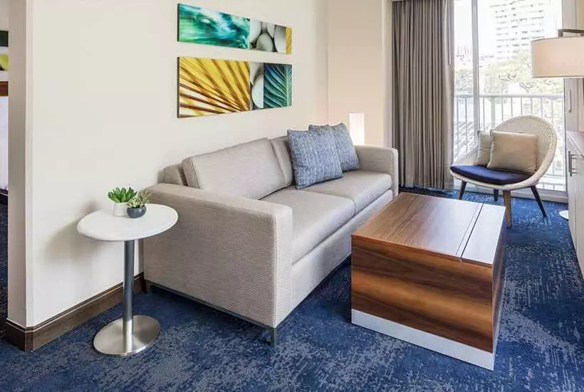 シティビュースイート, Hilton Chicago/magnificent Mile Suites