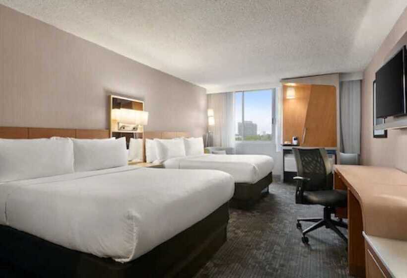 Номер Стандарт 2 Двуспальные Кровати, Wyndham Garden At Niagara Falls