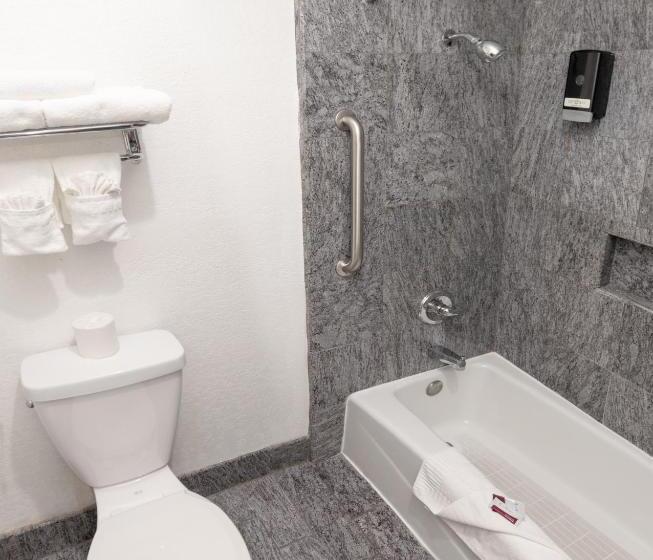 キングサイズベッドのスタンダードルーム, Crown