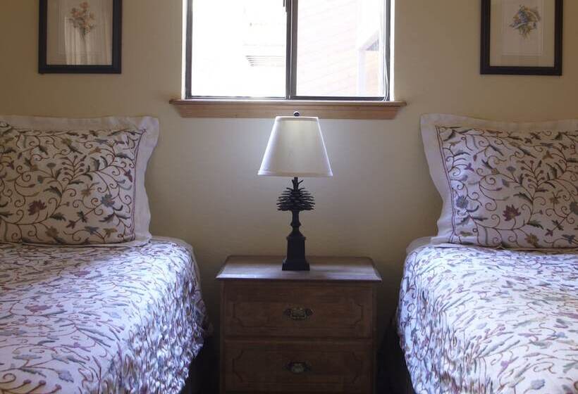 2 베드룸 연립 주택, Donner Lake Village