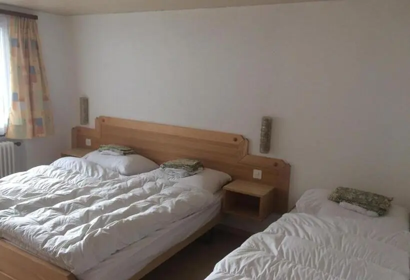 マウンテンビュースタンダードルーム, B&b Haus Granit Saas Grund