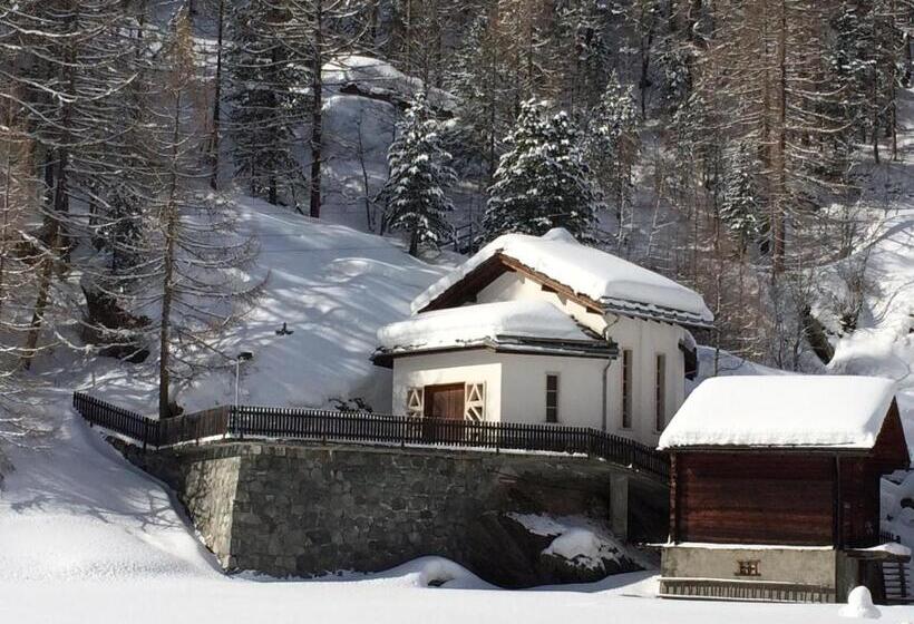 Familjerum Bergsutsikt, B&b Haus Granit Saas Grund