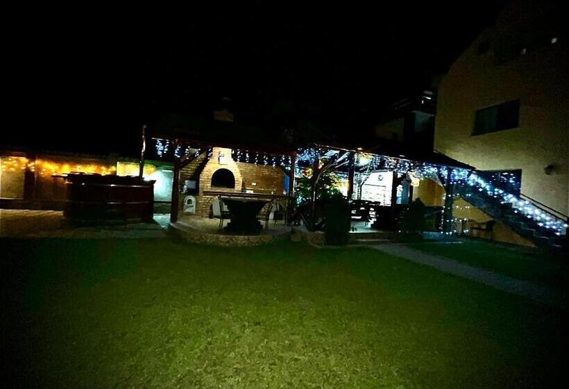 Номер Стандарт с Балконом, La Mateo