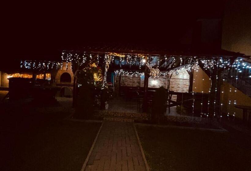 Номер Стандарт Трехместный, La Mateo