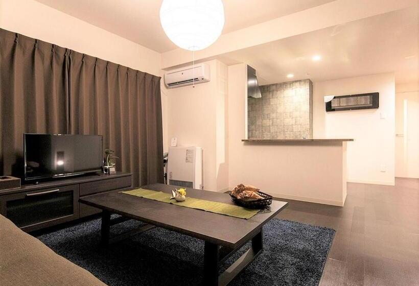 Camera Familiare Deluxe, Pinn N4e2ⅱ