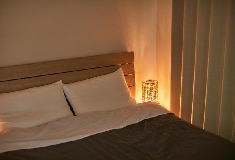 Camera Familiare Deluxe, Pinn N4e2ⅱ