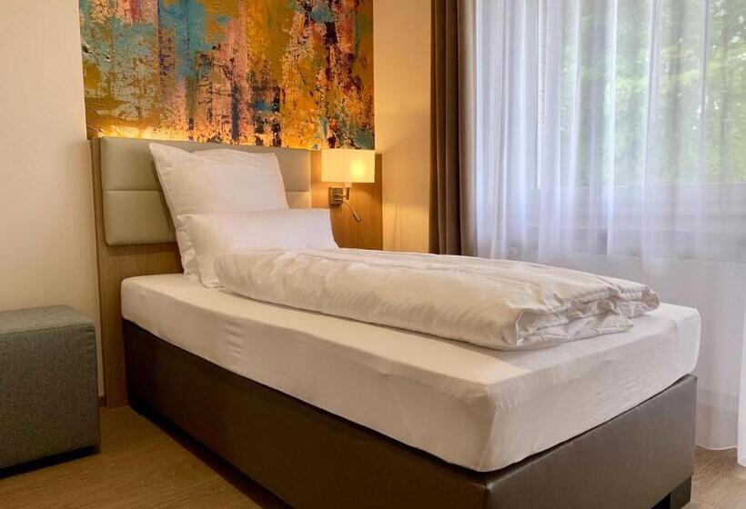 발코니 스탠다드 싱글 룸, Thermalhotel Kemper