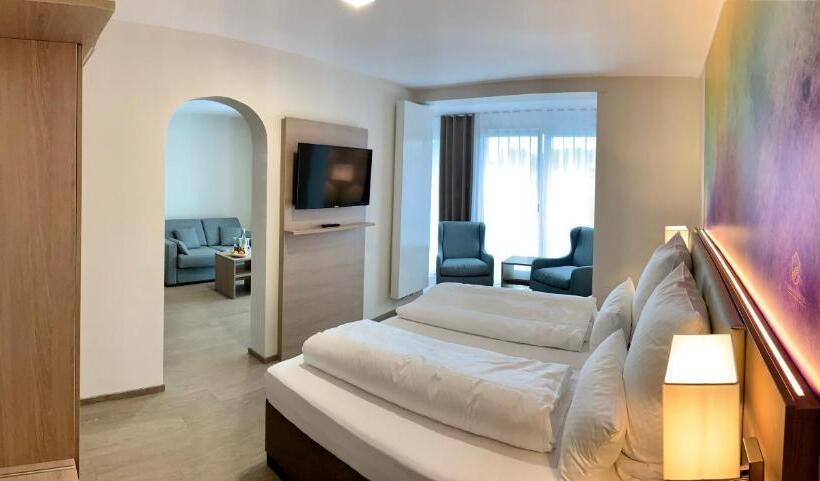 סוויטה דלוקס, Thermalhotel Kemper