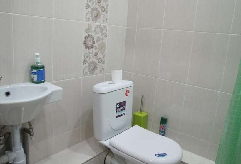 Standard Szoba, Hostel Bravo