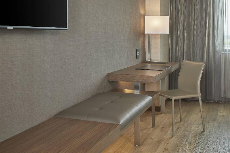 스탠다드 룸 킹사이즈 침대, Ac Hotel By Marriott Atlanta Airport Gateway