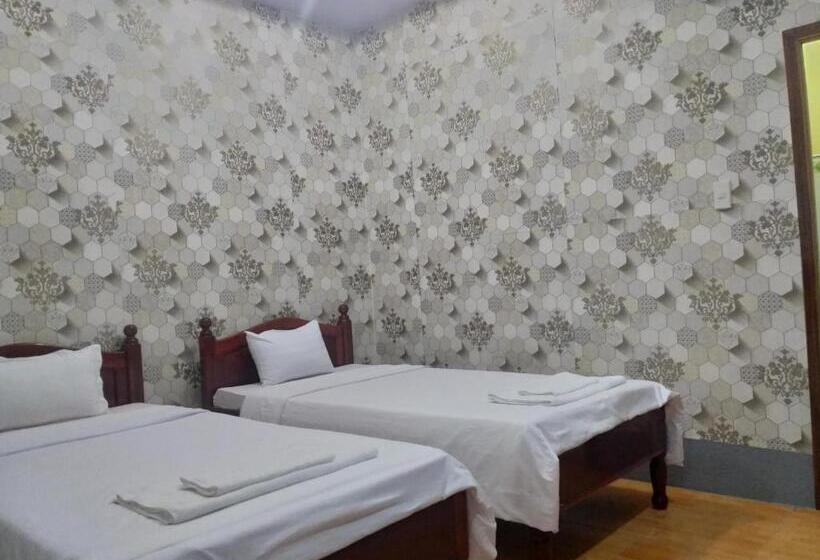 اتاق استاندارد, Hoang Hai Dang 1