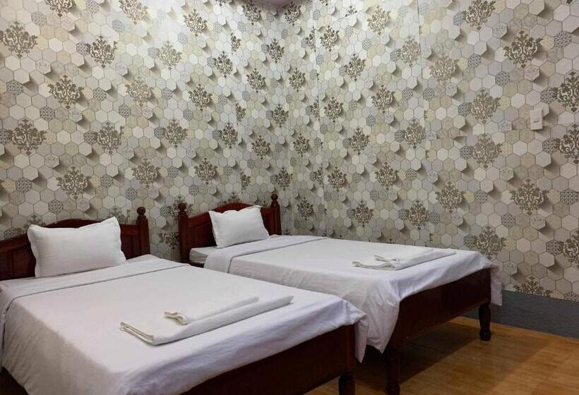 اتاق استاندارد, Hoang Hai Dang 1