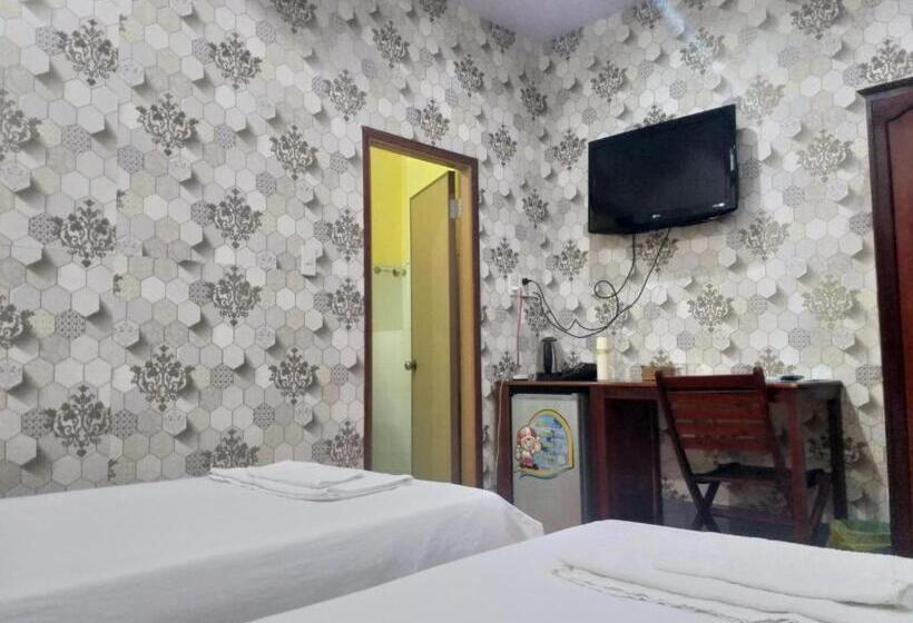 اتاق استاندارد, Hoang Hai Dang 1