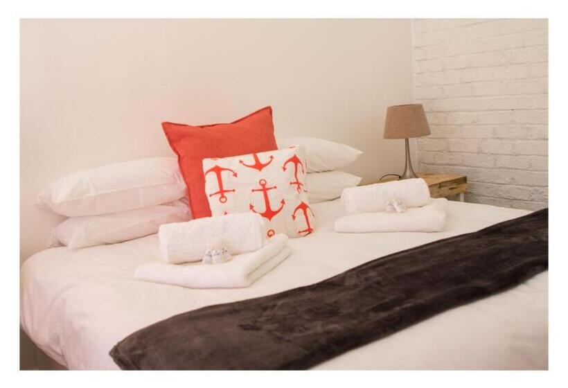 스탠다드 트리플 룸, Anchor Guesthouse