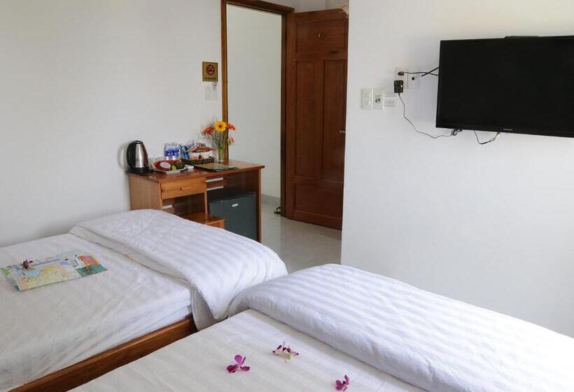 اتاق سوپریور, Danang Beach 2