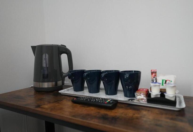 スタンダードシングルルーム, Golders Park